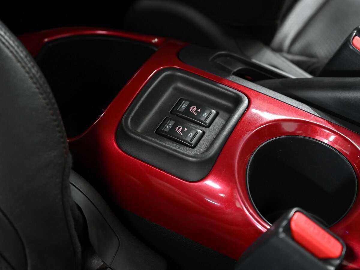 Б/У Ниссан Жук 2013 года. Фото: #14