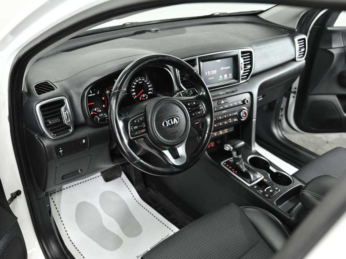 Б/У Киа Спортейдж 2017 года. Фото: #8