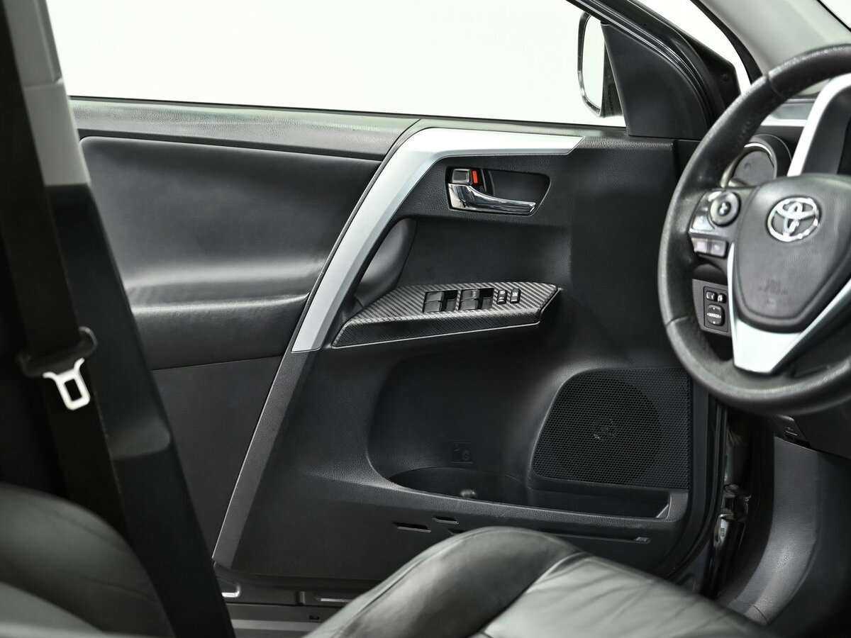 Б/У Тойота Рав4 2013 года. Фото: #6