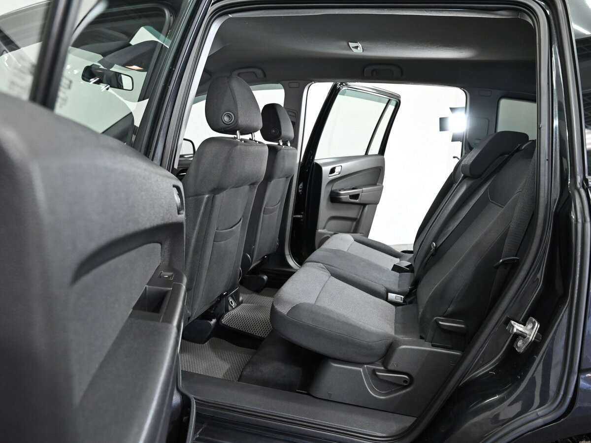 Б/У Опель Зафира 2012 года. Фото: #5