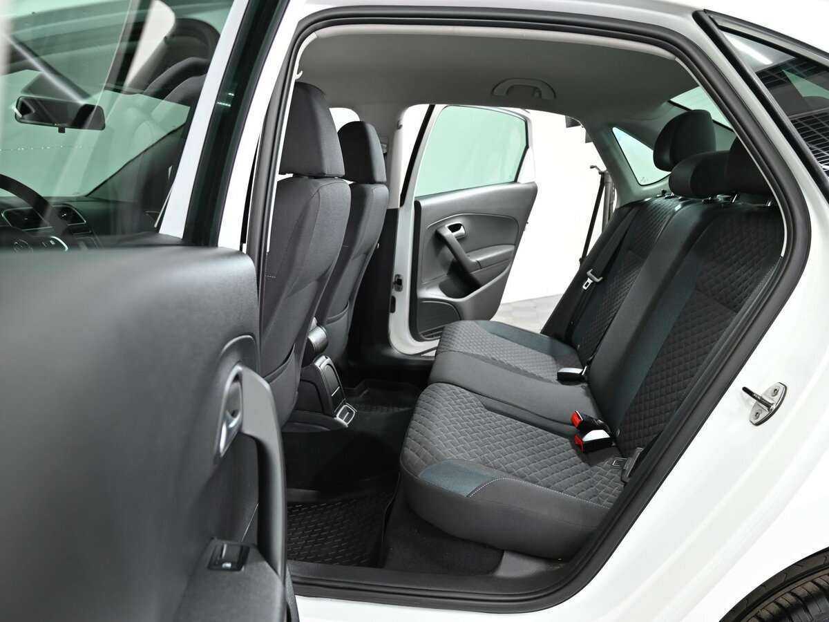 Б/У Фольксваген Поло 2019 года. Фото: #12