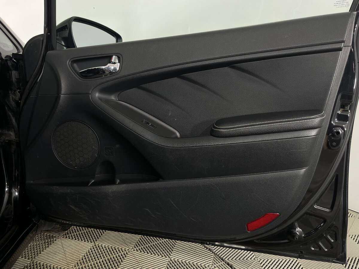 Б/У Киа Церато 2015 года. Фото: #20