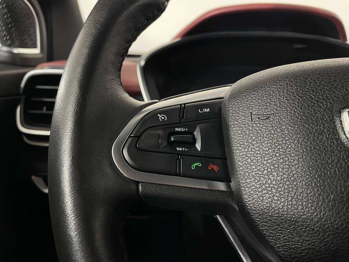 Geely Coolray 2020 года с пробегом. Фото: #12