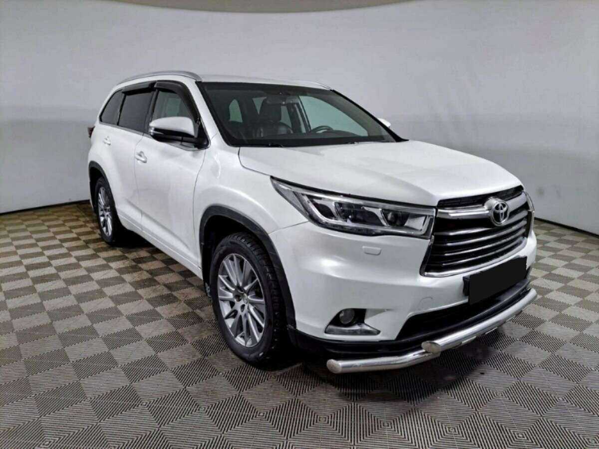 Toyota Highlander 2014 года с пробегом. Фото: #2