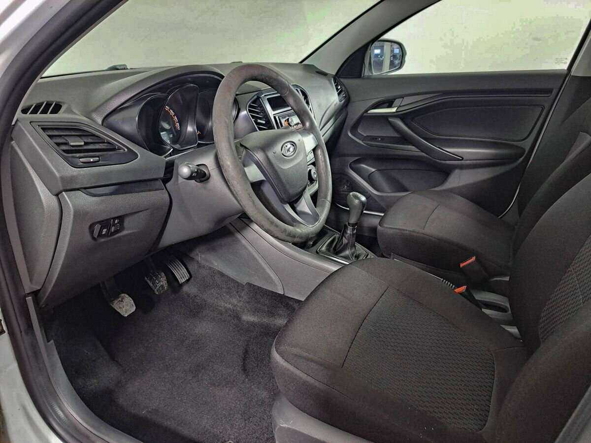 Б/У Лада (ВАЗ) Веста 2020 года. Фото: #11