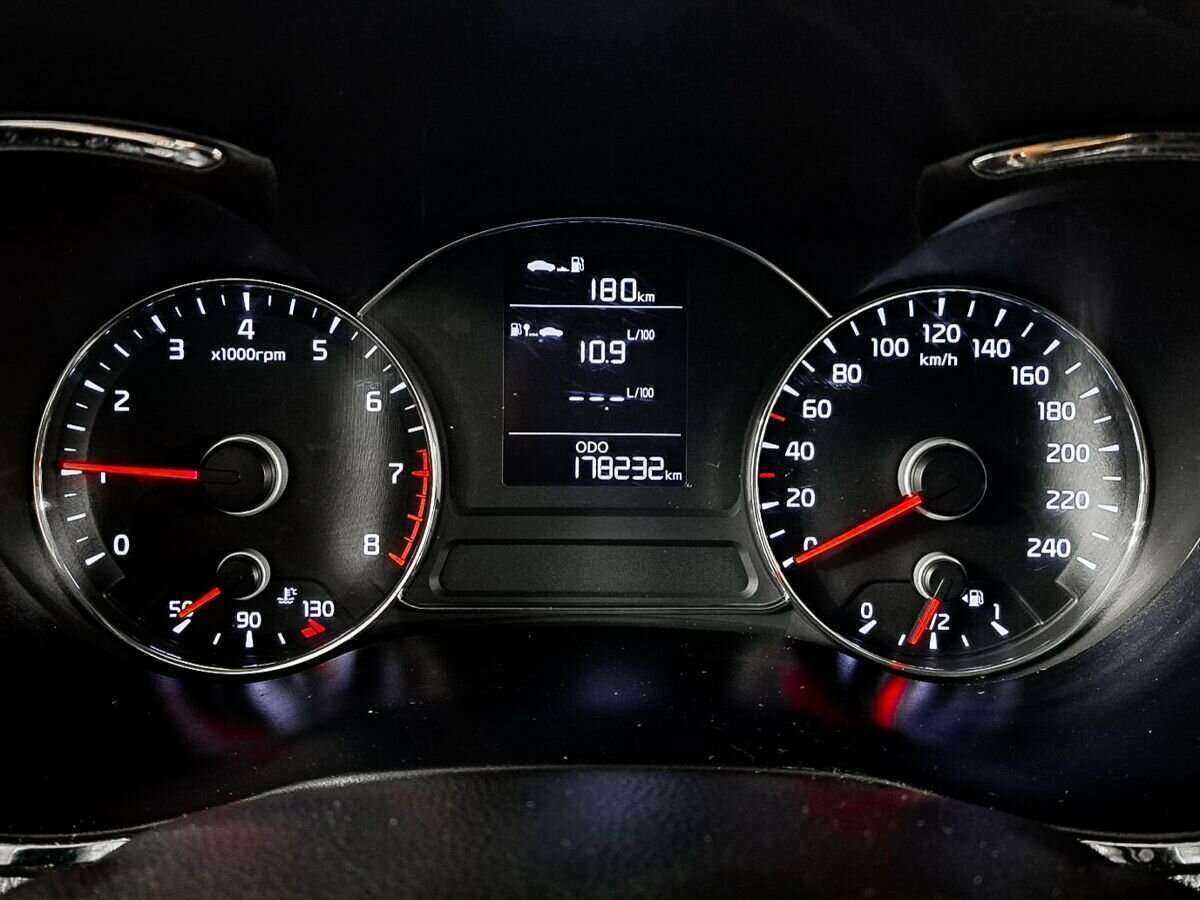 Б/У Киа Церато 2013 года. Фото: #8