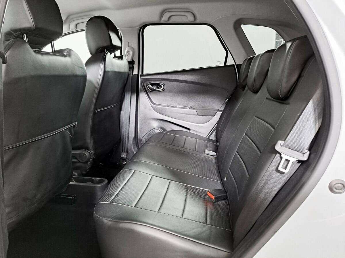 Б/У Рено Каптюр 2018 года. Фото: #6