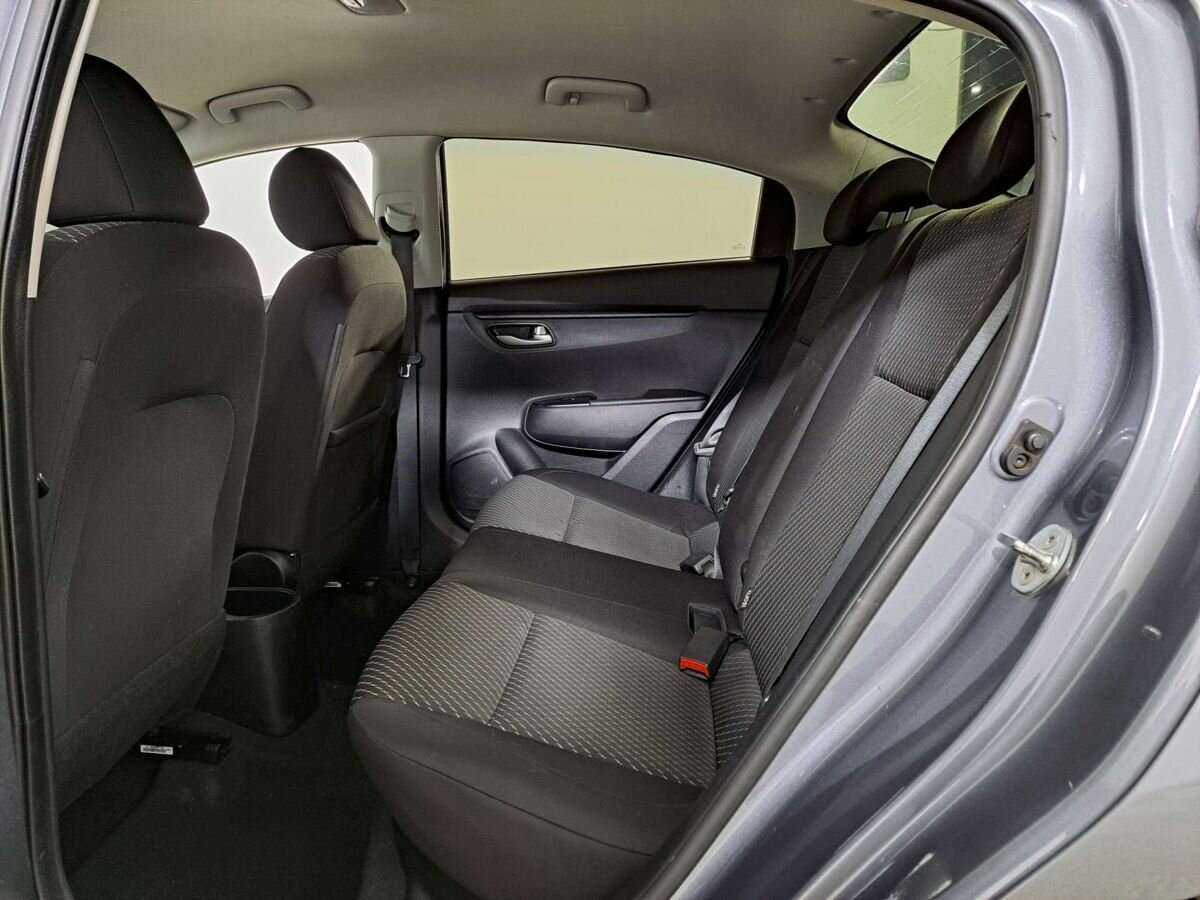 Б/У Киа Рио 2018 года. Фото: #10