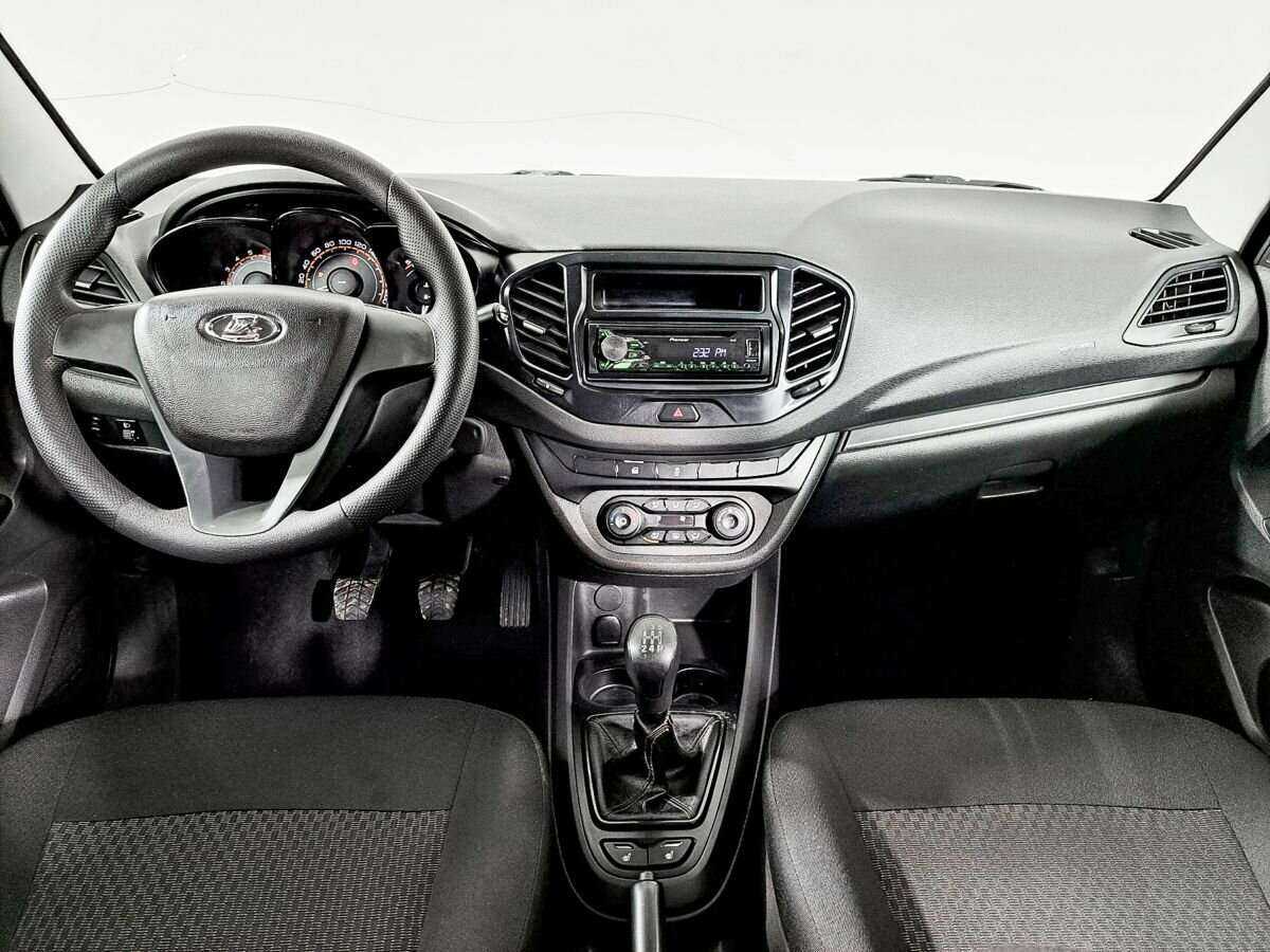 Lada (ВАЗ) Vesta 2017 года с пробегом. Фото: #10