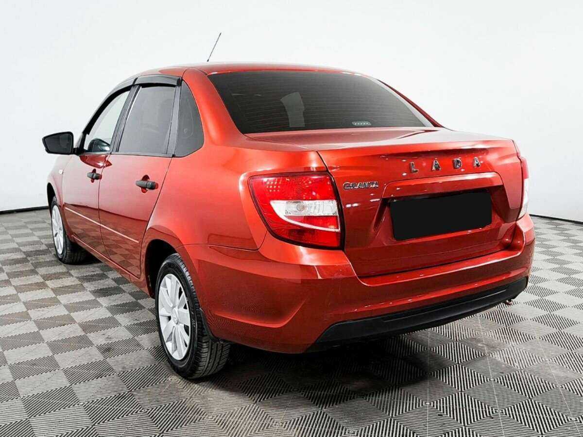 Б/У Лада (ВАЗ) Гранта 2019 года. Фото: #4