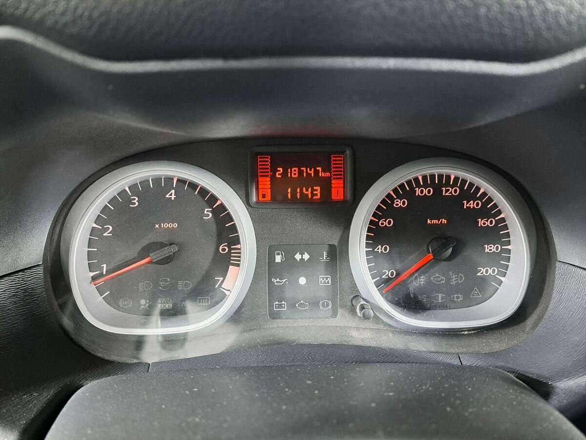 Б/У Рено Дастер 2012 года. Фото: #10