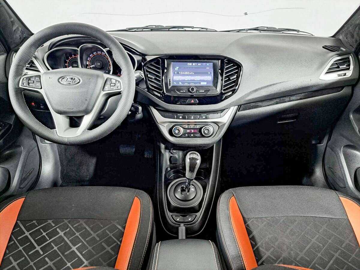 Lada (ВАЗ) Vesta 2017 года с пробегом. Фото: #11