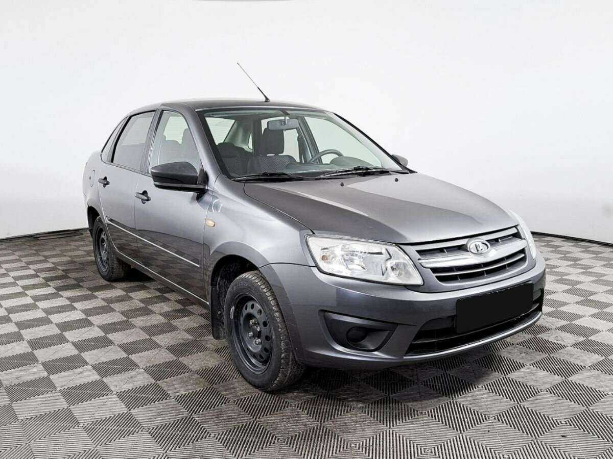 Б/У Лада (ВАЗ) Гранта 2017 года. Фото: #2