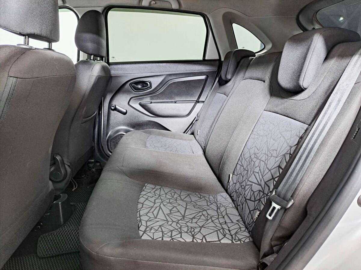 Б/У Лада (ВАЗ) ИКСРЭЙ 2018 года. Фото: #9