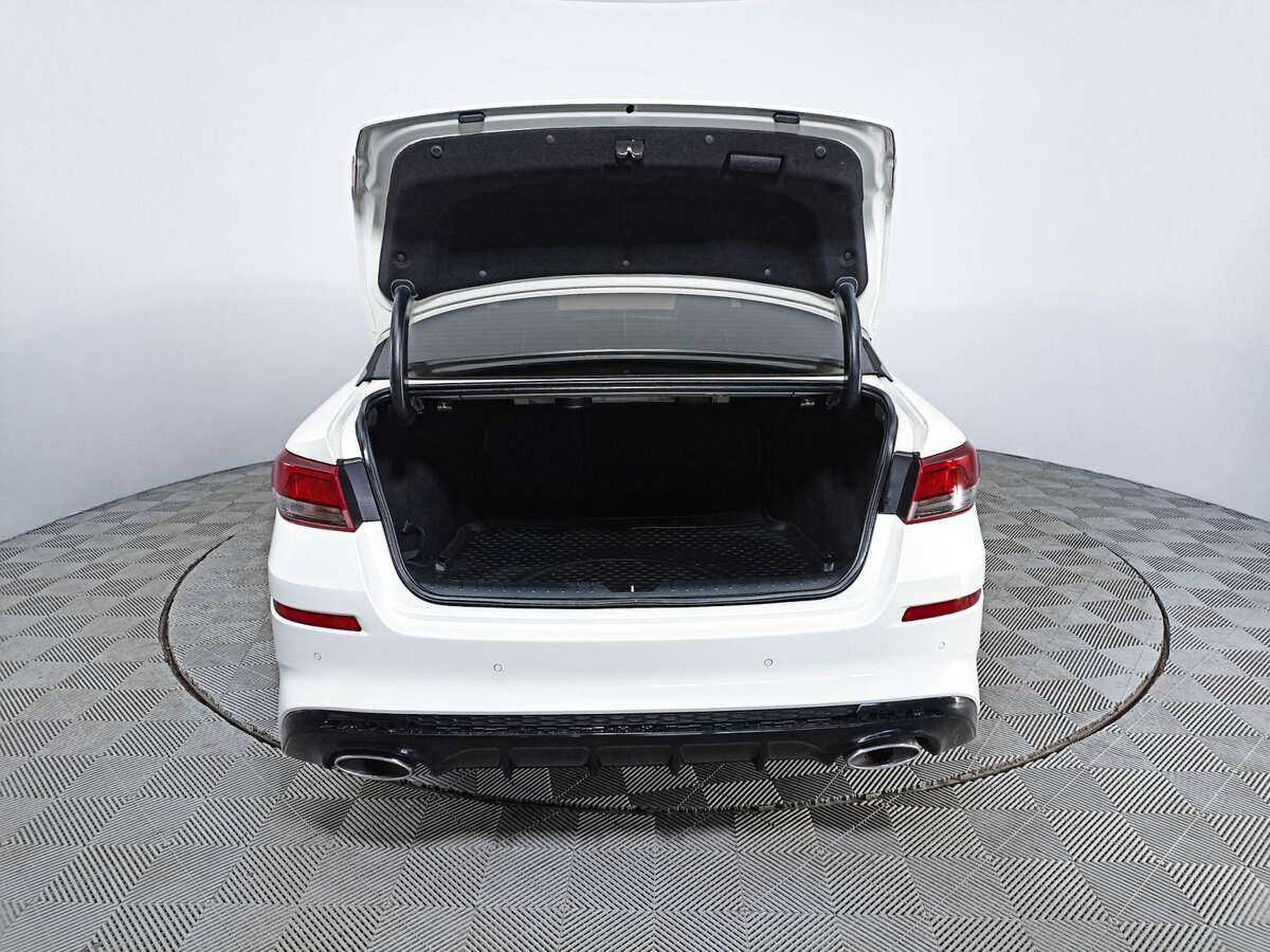 Kia Optima 2018 года с пробегом. Фото: #9