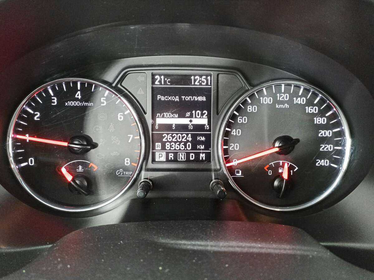 Б/У Ниссан Икс-Трейл 2014 года. Фото: #10