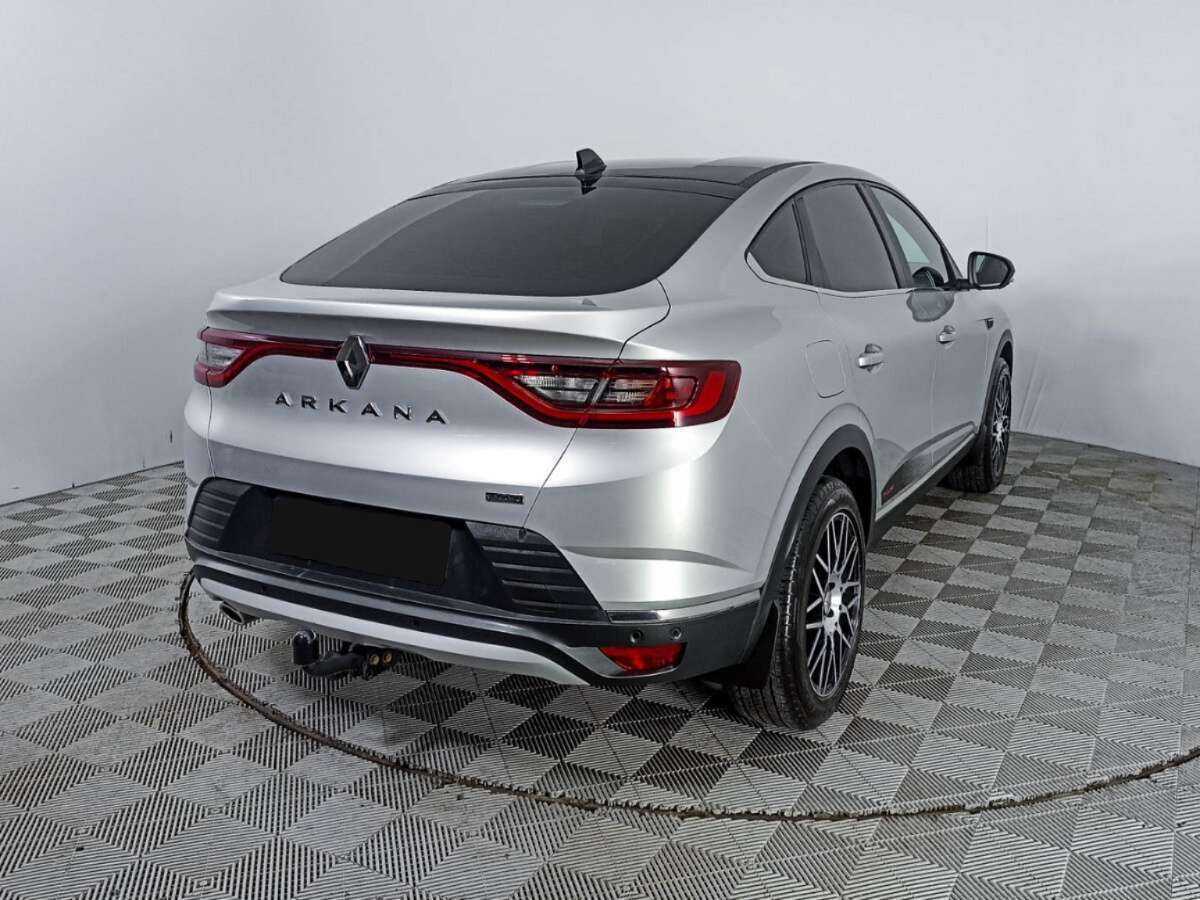 Б/У Рено Аркана 2021 года. Фото: #3
