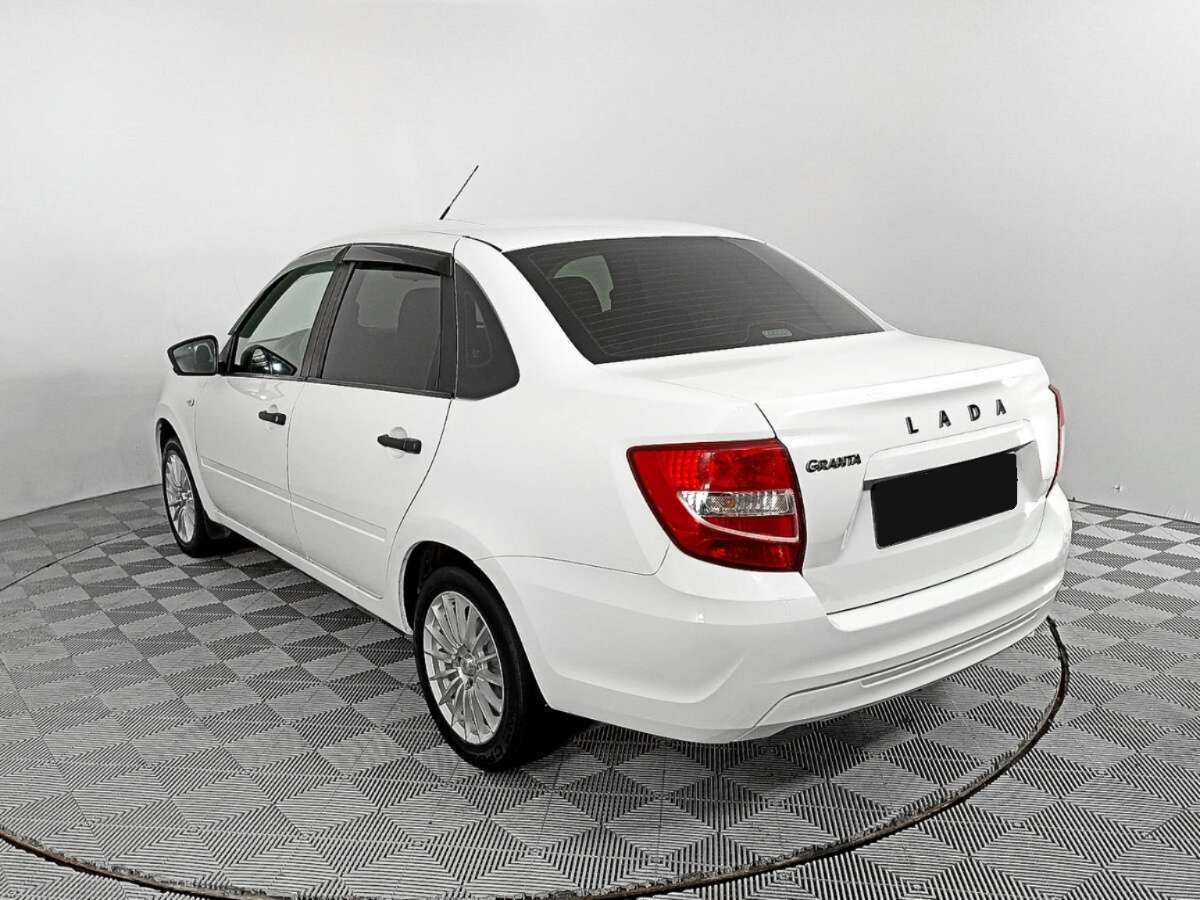 Б/У Лада (ВАЗ) Гранта 2020 года. Фото: #4
