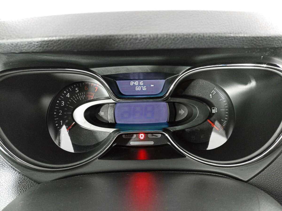 Б/У Рено Каптюр 2018 года. Фото: #10