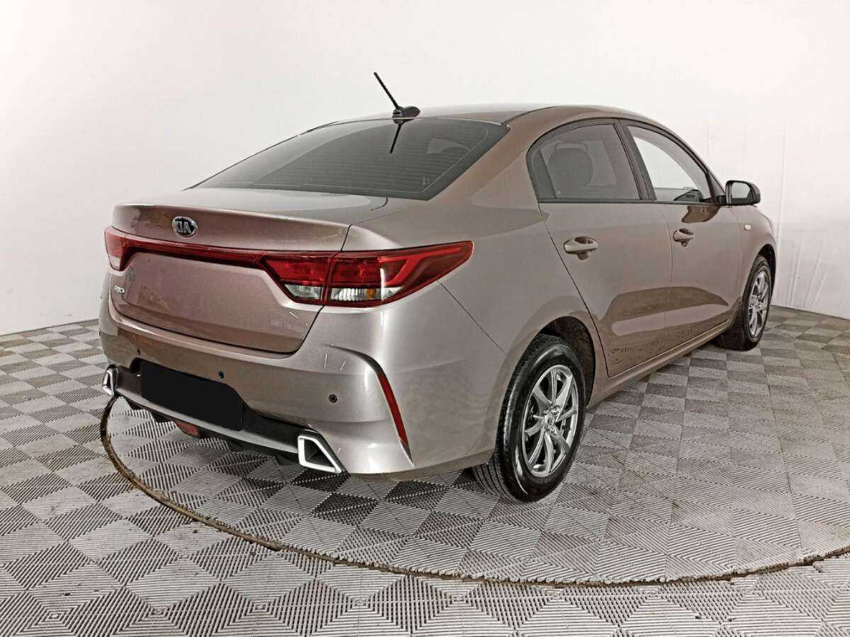 Б/У Киа Рио 2021 года. Фото: #4