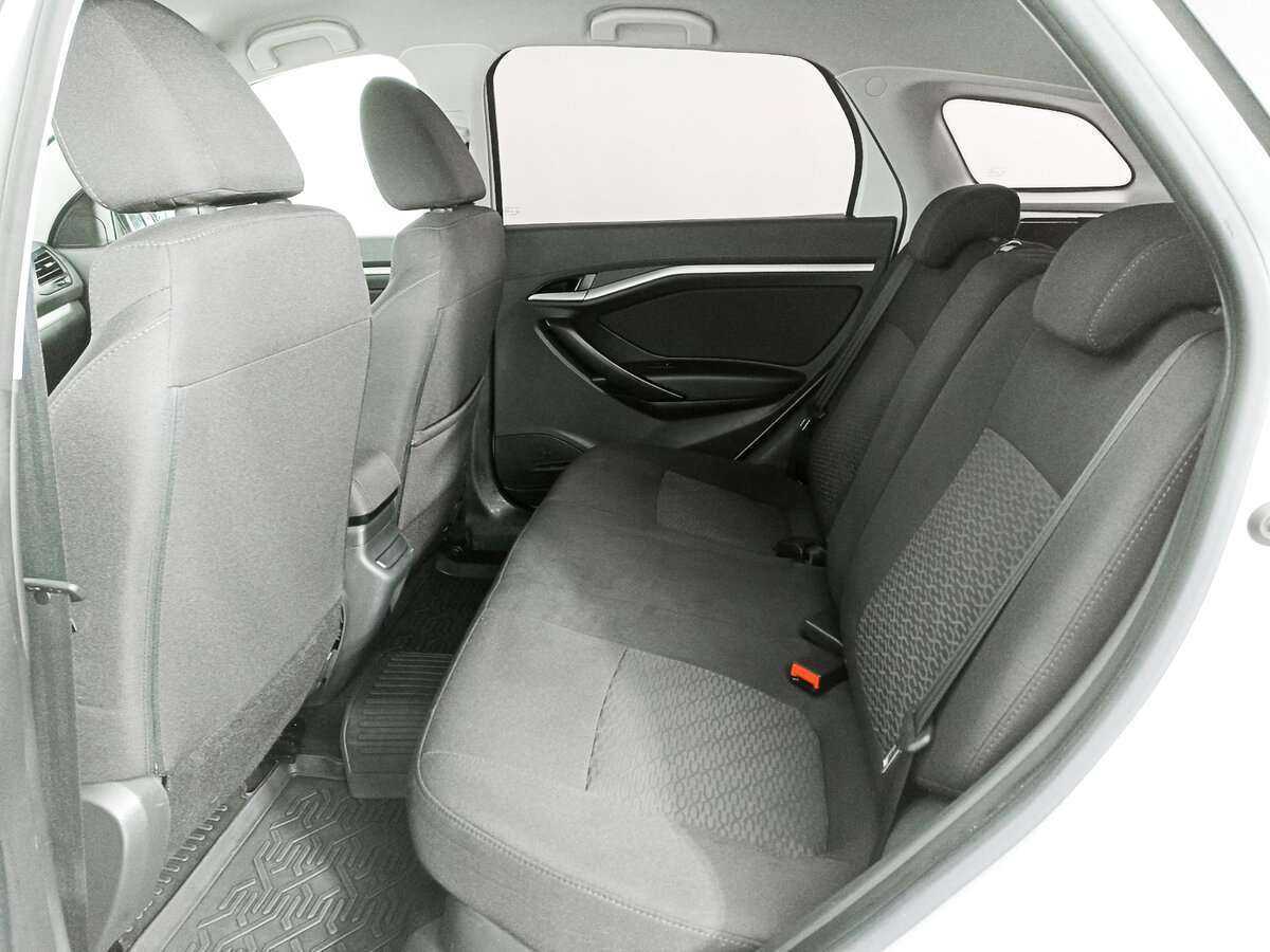 Б/У Лада (ВАЗ) Веста 2020 года. Фото: #9