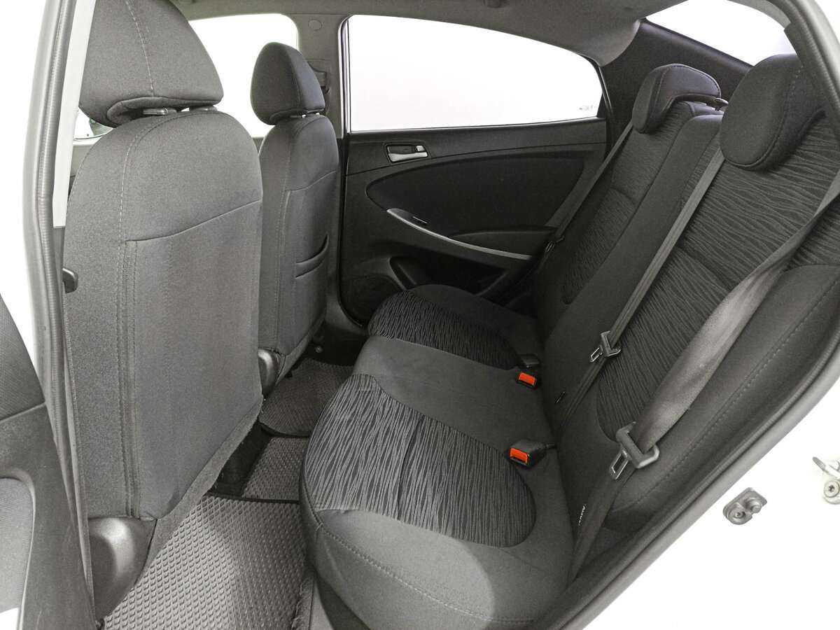 Б/У Хендай Солярис 2015 года. Фото: #9