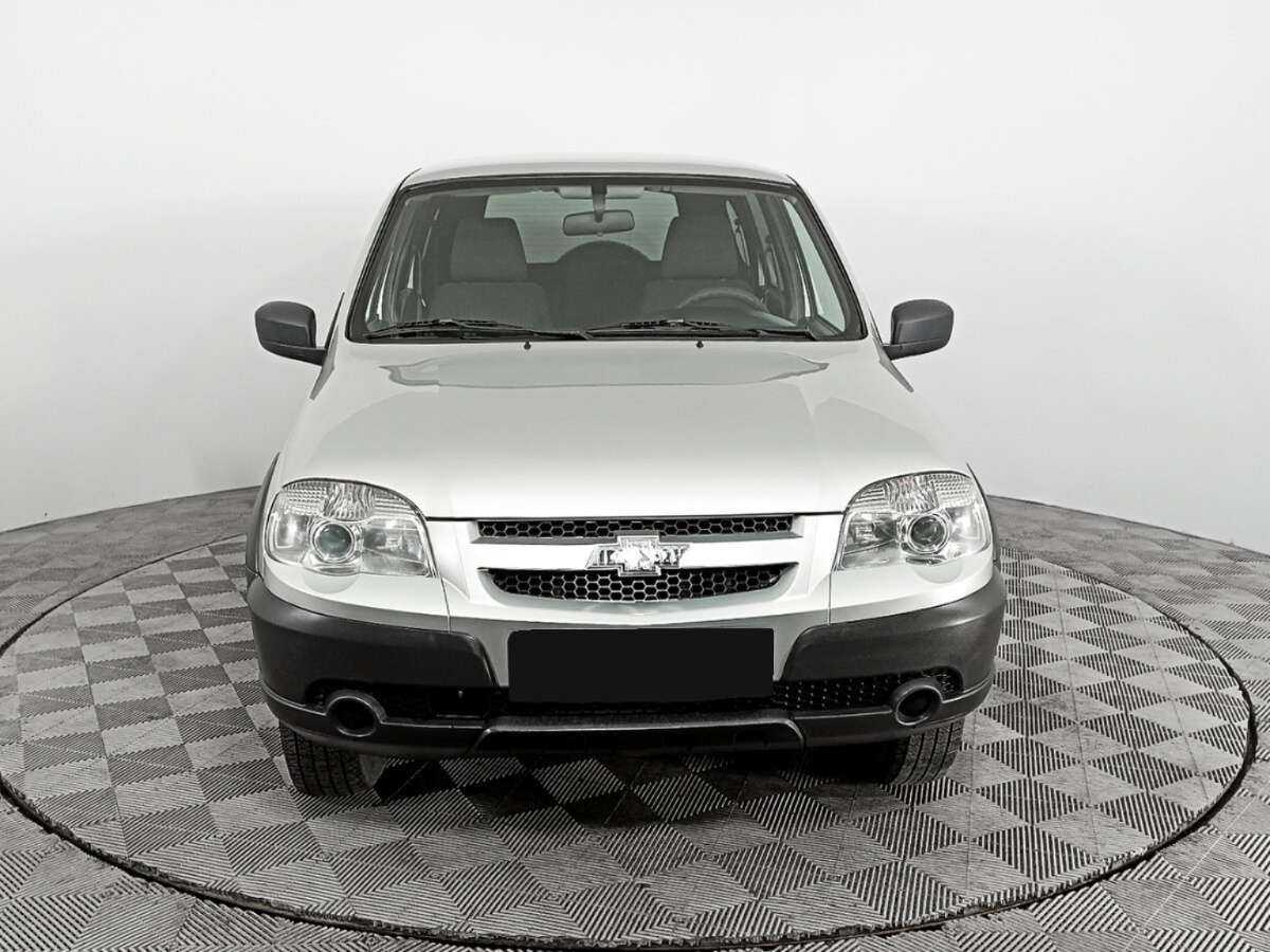 Б/У Шевроле Нива 2017 года. Фото: #1