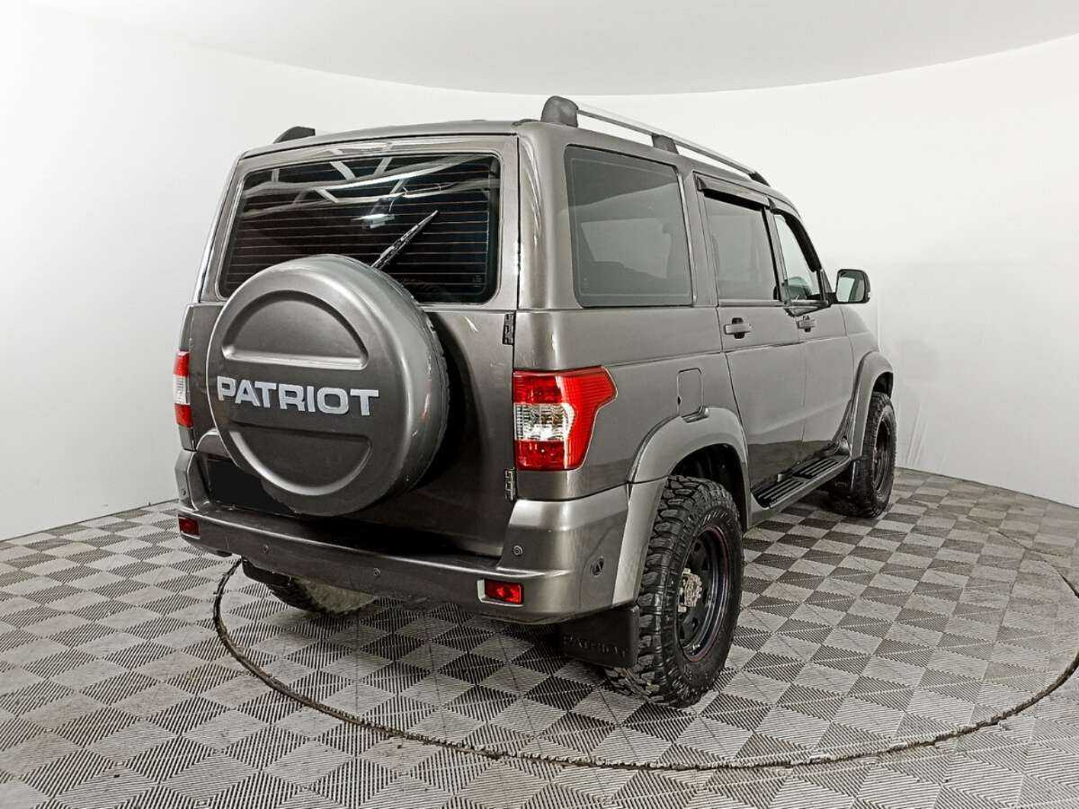 УАЗ Patriot 2016 года с пробегом. Фото: #4