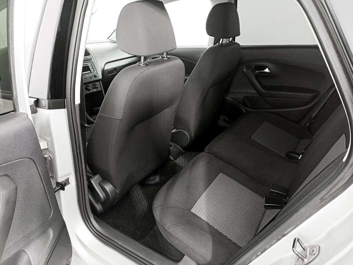 Б/У Фольксваген Поло 2013 года. Фото: #11