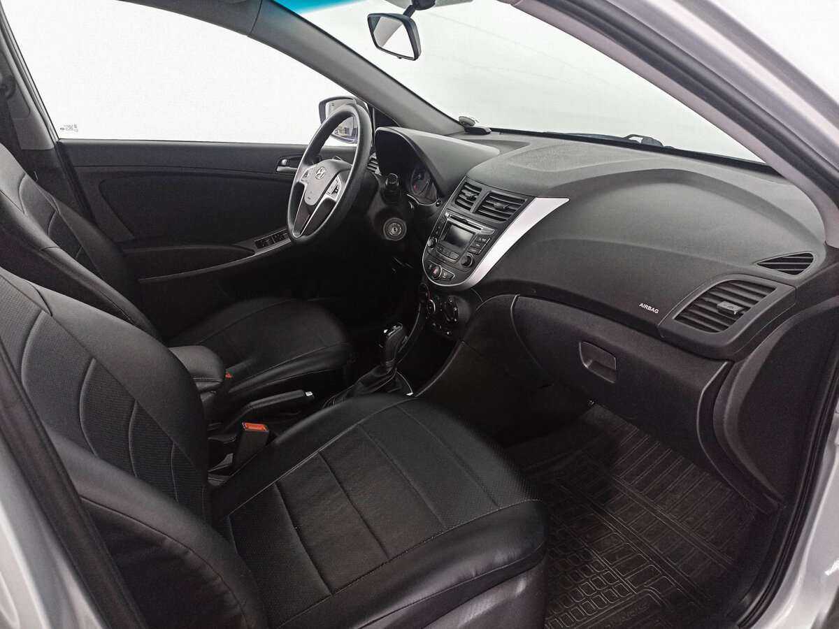 Б/У Хендай Солярис 2016 года. Фото: #8