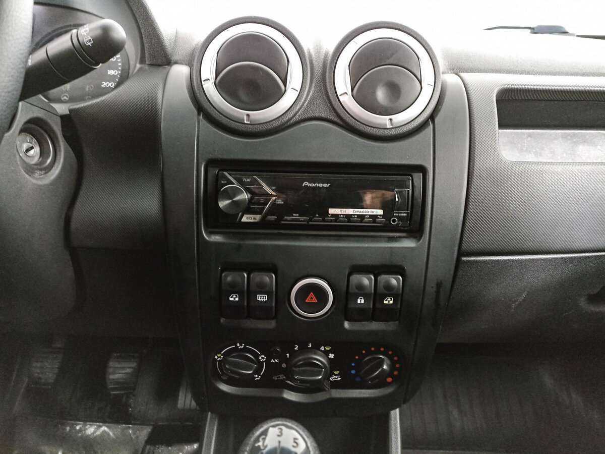 Б/У Лада (ВАЗ) Ларгус 2017 года. Фото: #14