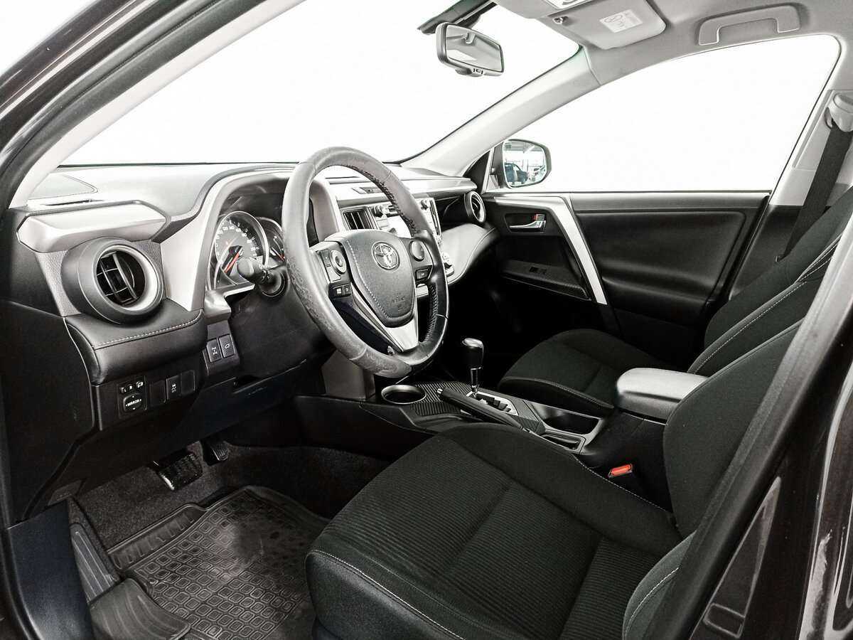 Б/У Тойота Рав4 2014 года. Фото: #13