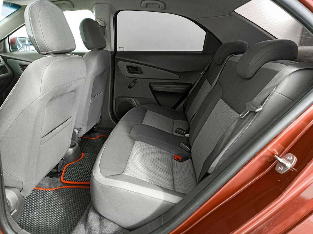 Chevrolet Cobalt 2014 года с пробегом. Фото: #9