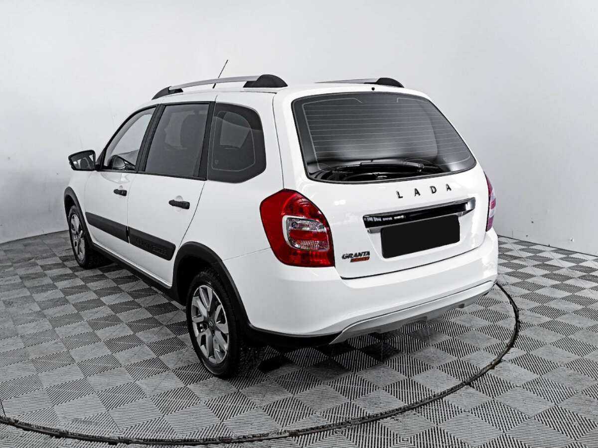 Б/У Лада (ВАЗ) Гранта 2023 года. Фото: #6