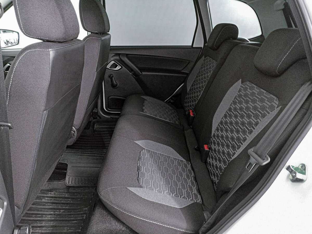 Б/У Лада (ВАЗ) Гранта 2023 года. Фото: #9