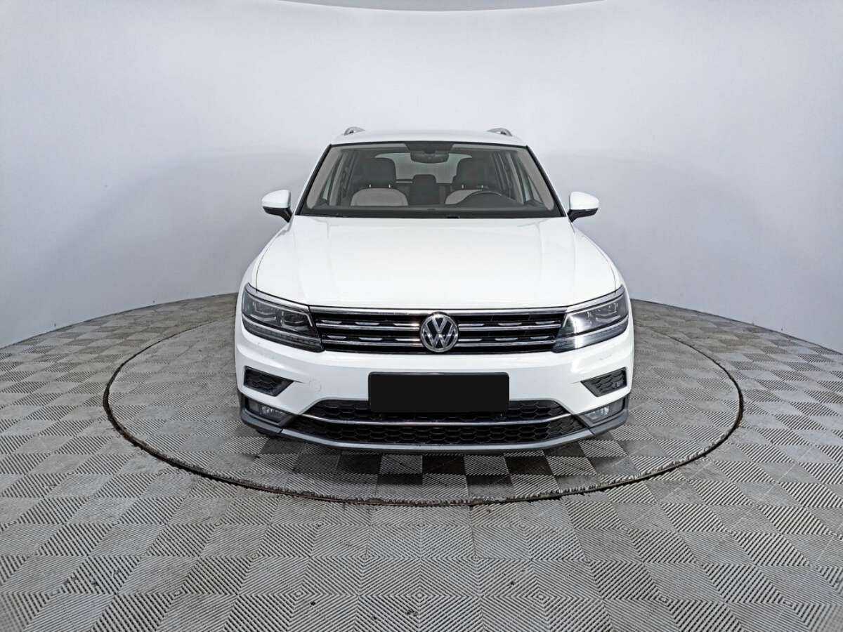 Volkswagen Tiguan 2017 года с пробегом. Фото: #1