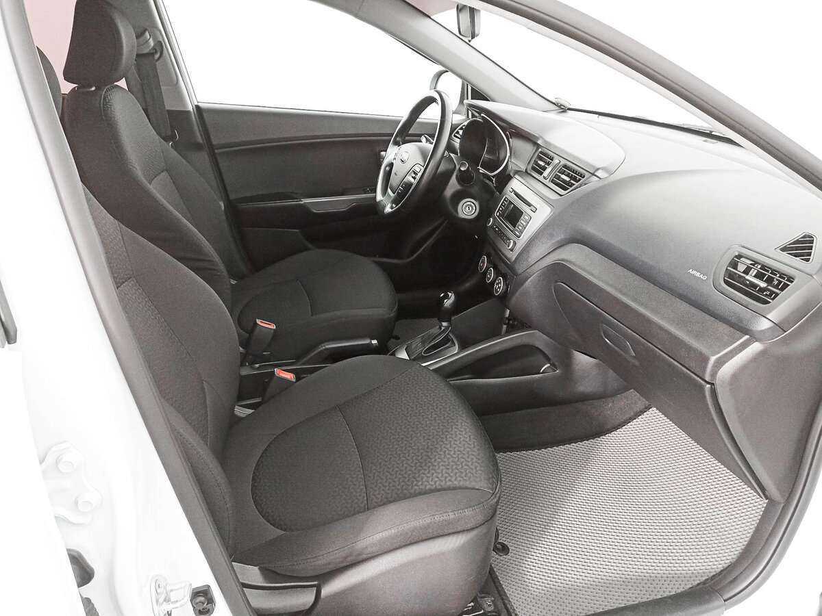 Б/У Киа Рио 2017 года. Фото: #8