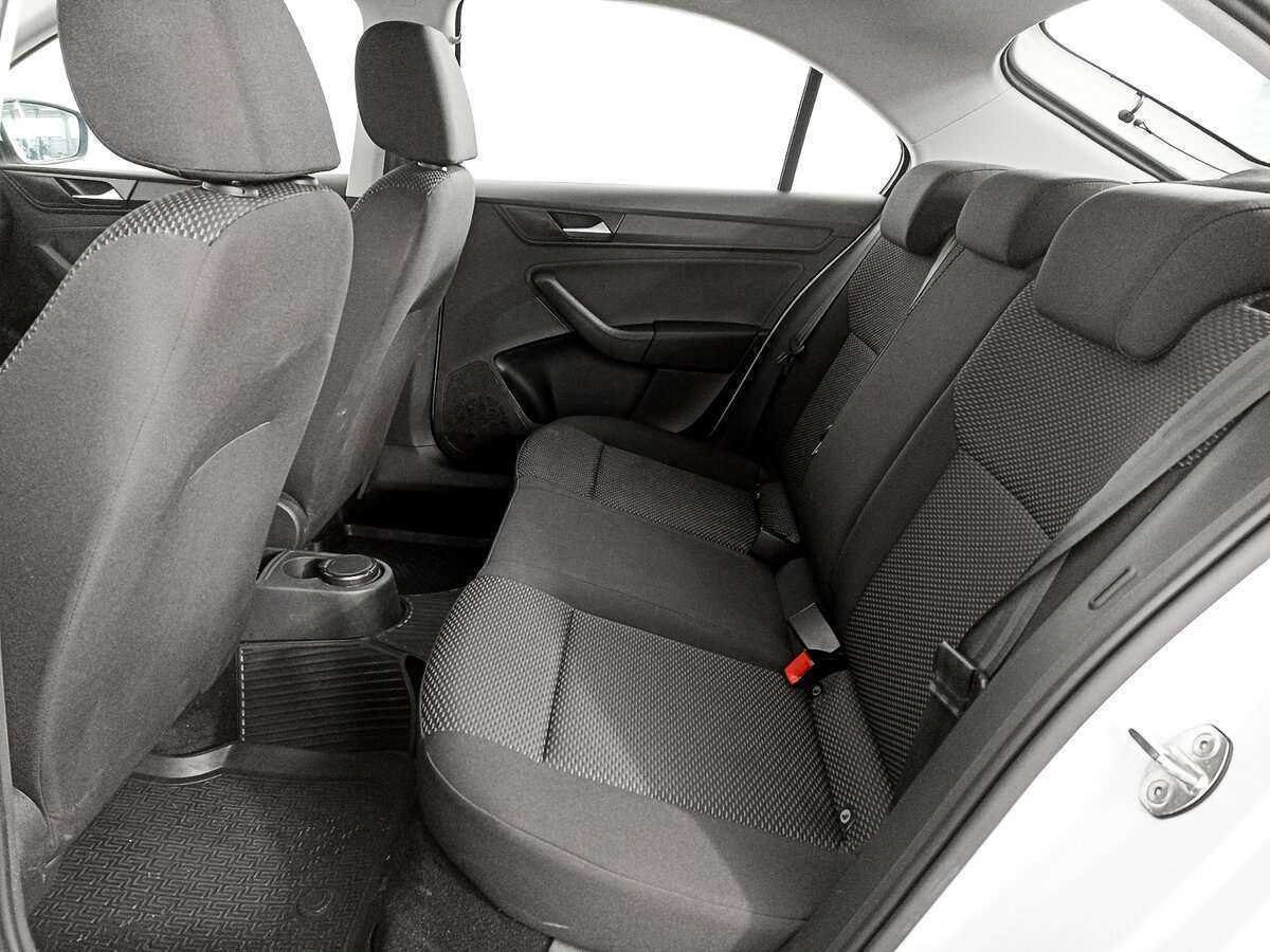 Б/У Фольксваген Поло 2021 года. Фото: #9