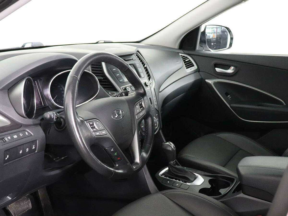 Hyundai Santa Fe 2017 года с пробегом. Фото: #7