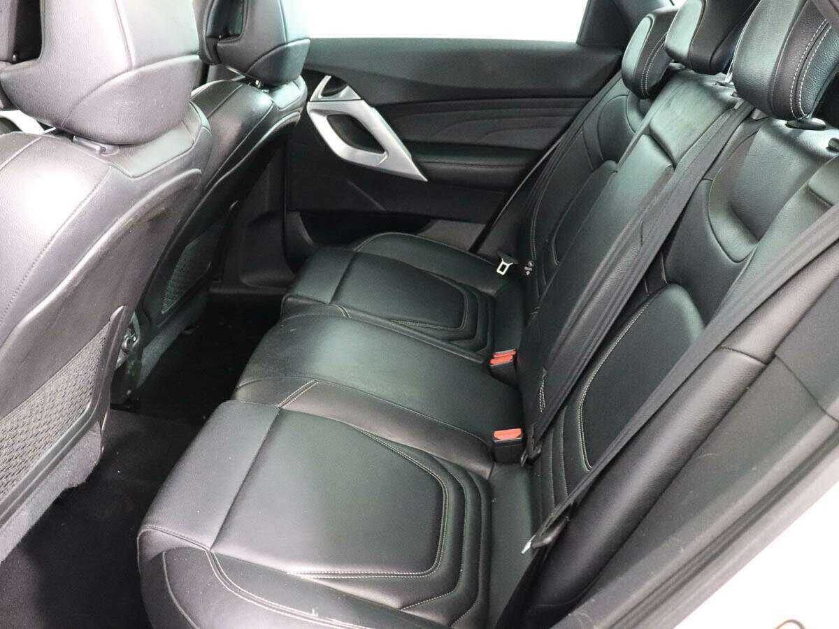 Б/У Ситроен ДС5 2013 года. Фото: #7