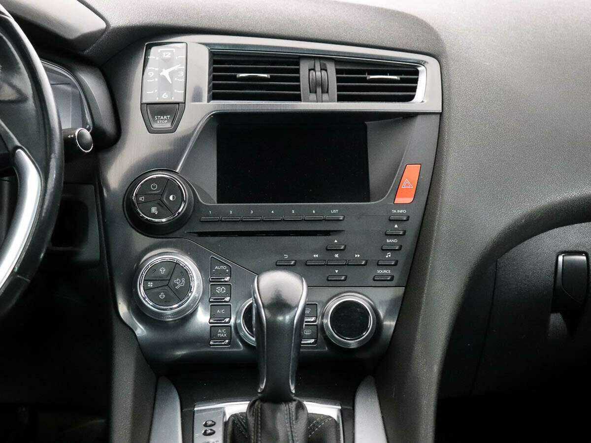 Б/У Ситроен ДС5 2013 года. Фото: #10