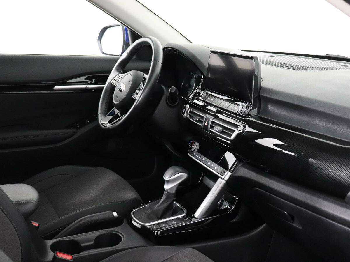 Б/У Киа Сельтос 2021 года. Фото: #6