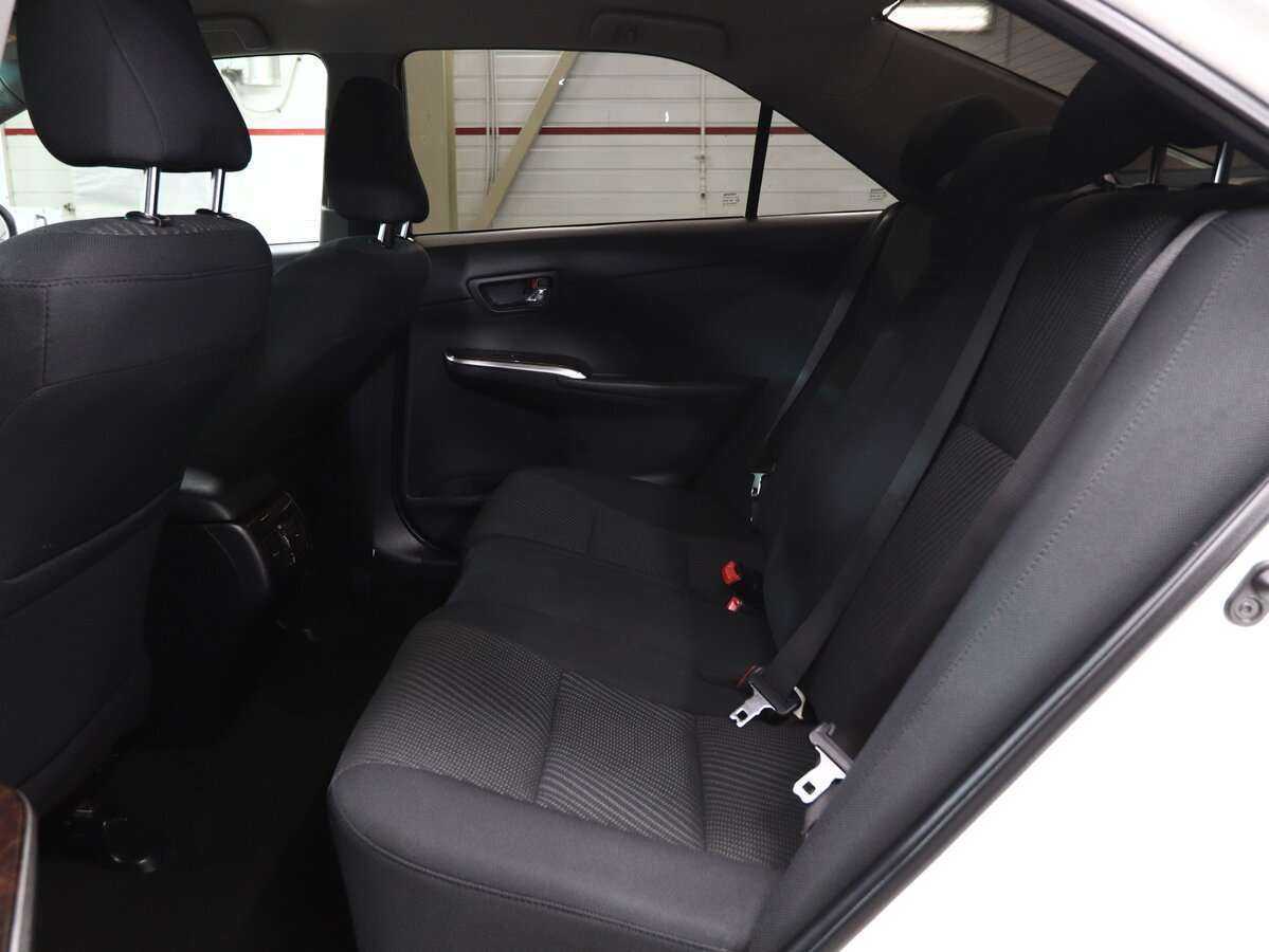 Toyota Camry 2016 года с пробегом. Фото: #10