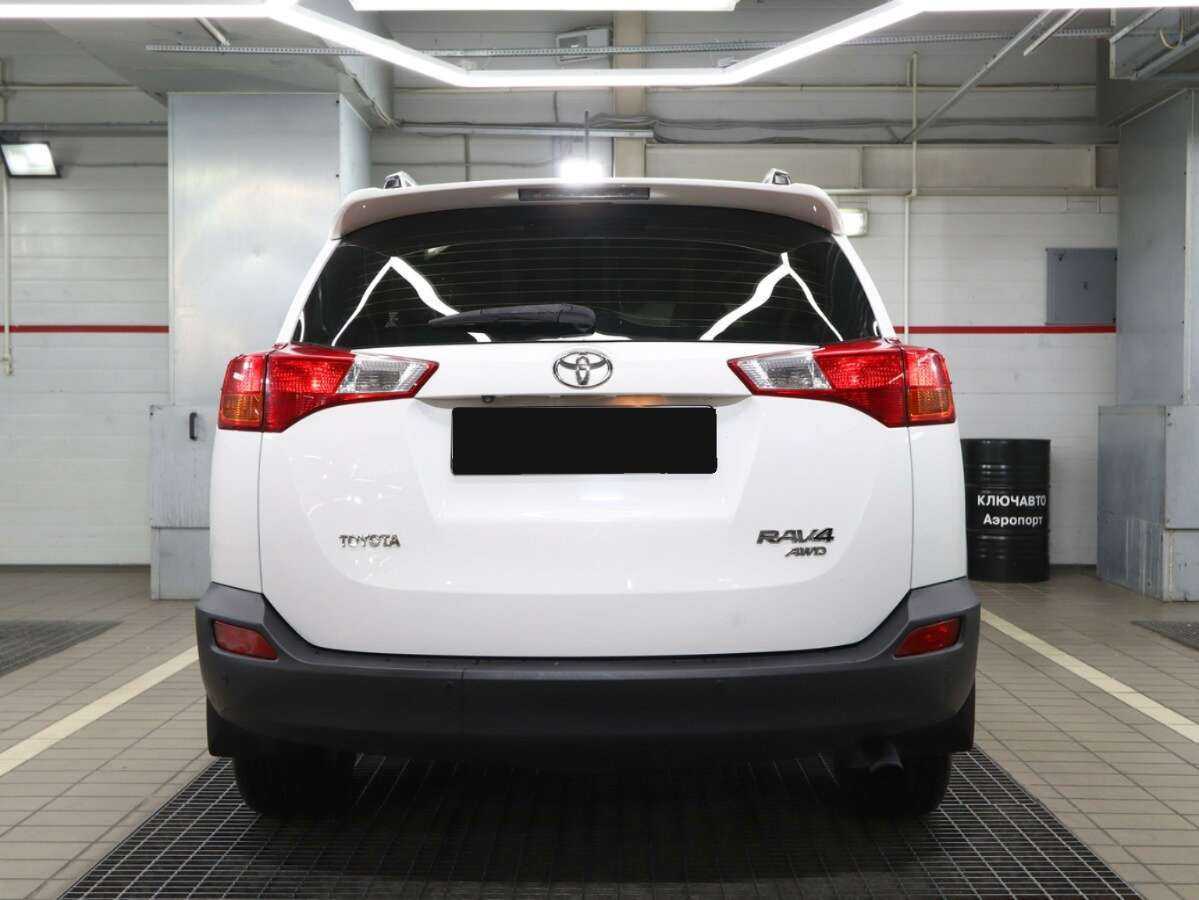 Toyota RAV4 2014 года с пробегом. Фото: #5
