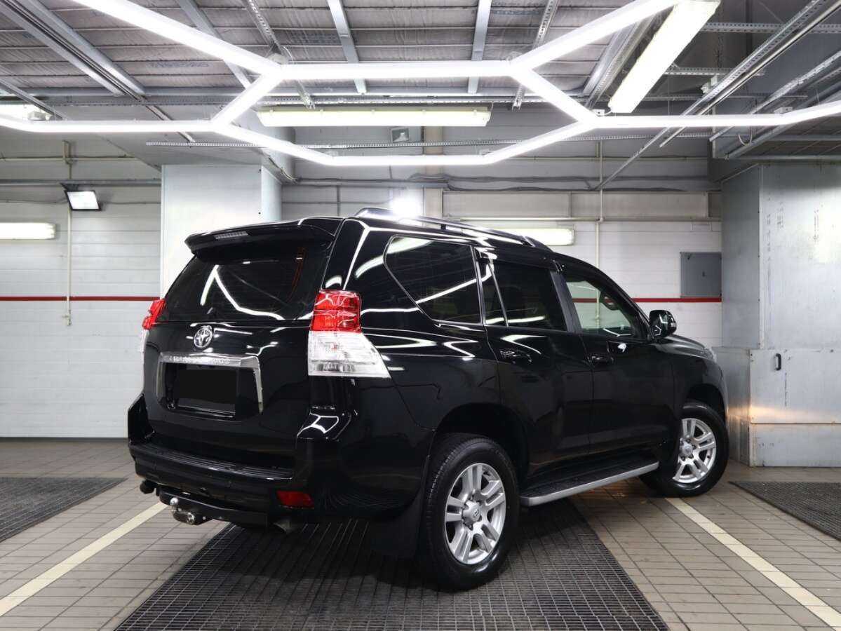 Toyota Land Cruiser Prado 2013 года с пробегом. Фото: #3