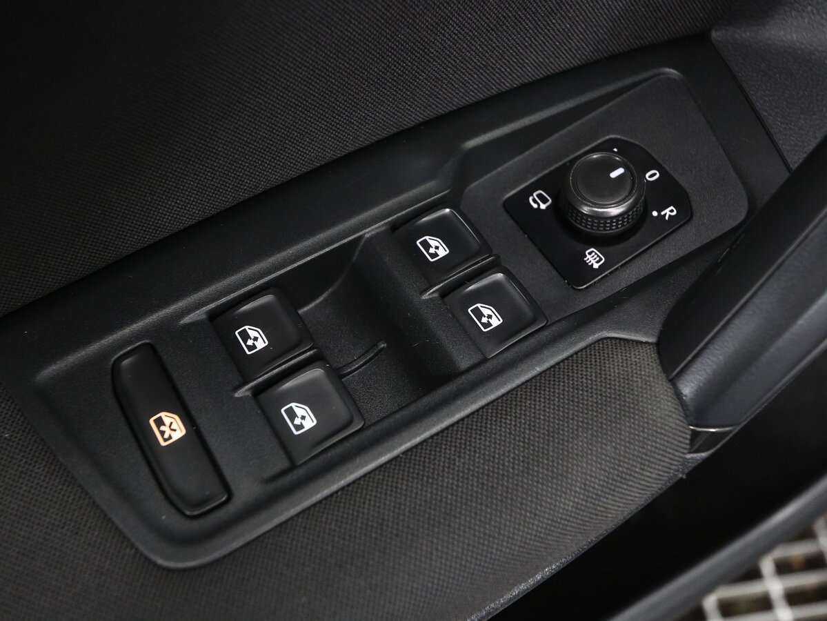 Volkswagen Tiguan 2019 года с пробегом. Фото: #5