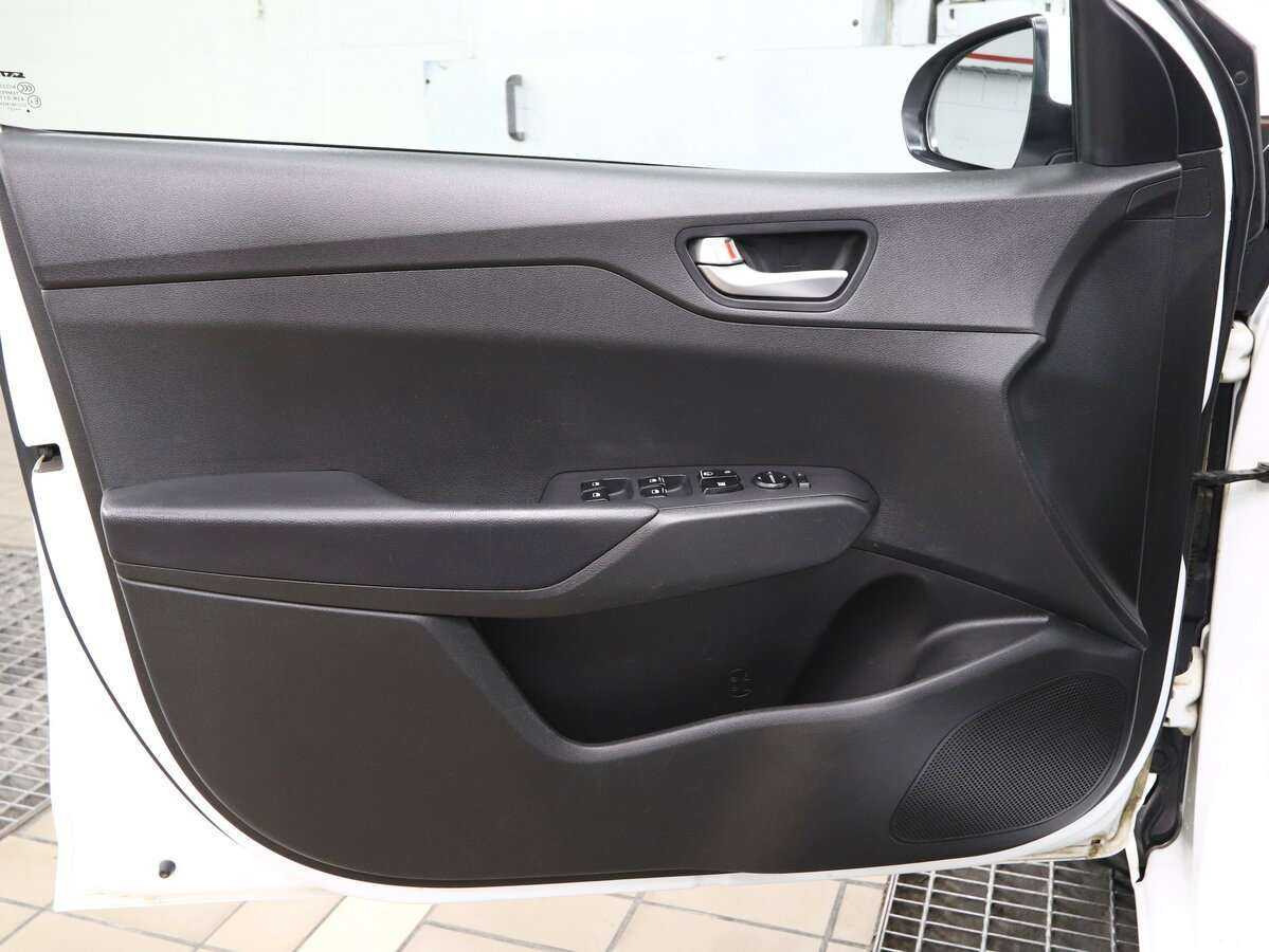 Hyundai Solaris 2020 года с пробегом. Фото: #8