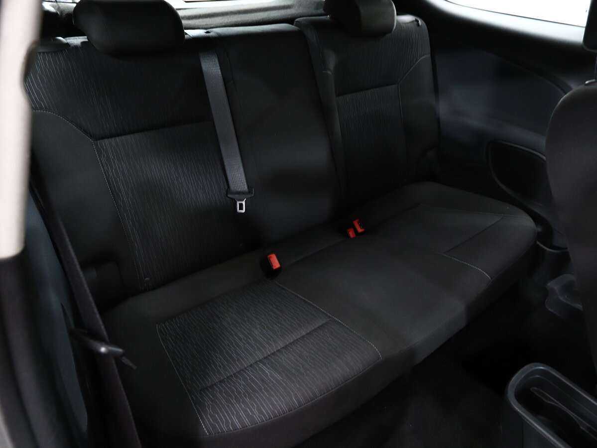 Opel Astra 2012 года с пробегом. Фото: #11