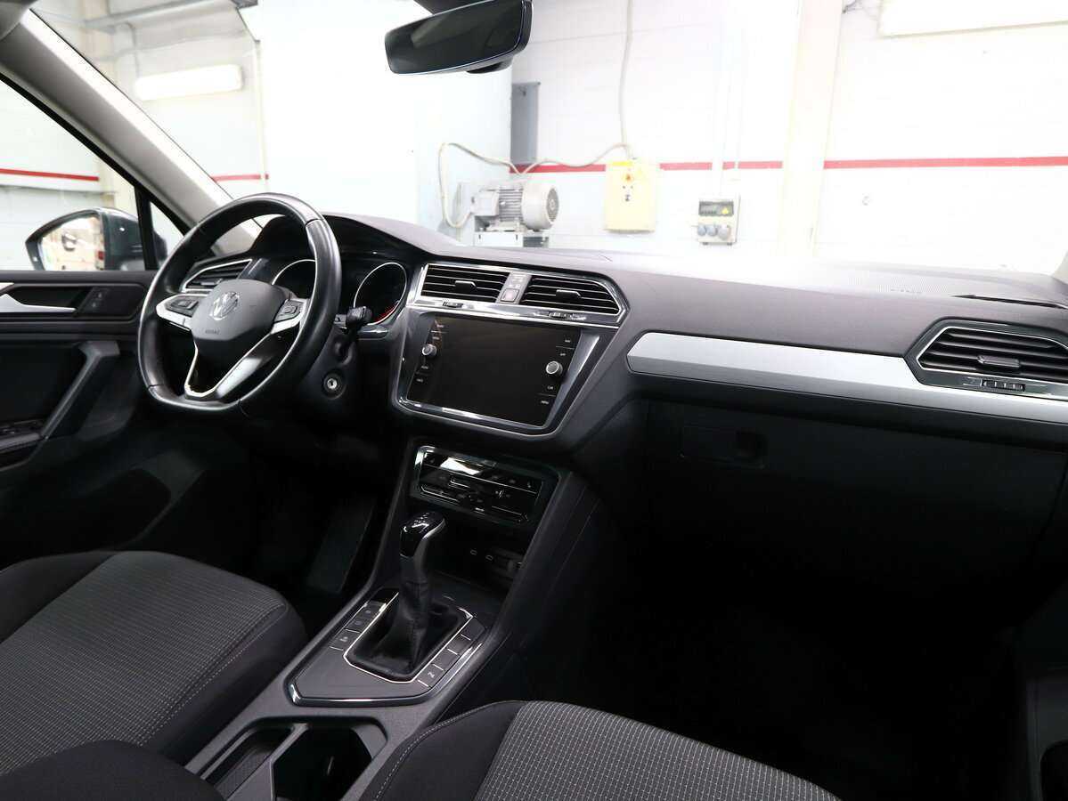 Volkswagen Tiguan 2021 года с пробегом. Фото: #9