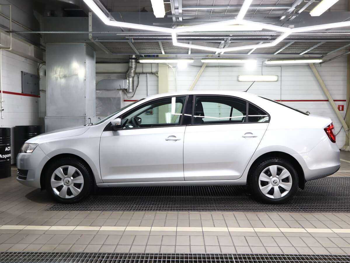 Skoda Rapid 2018 года с пробегом. Фото: #3